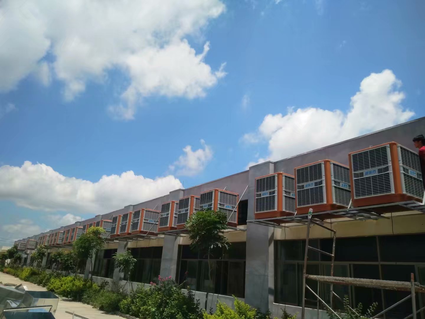 電鍍行業通風降溫解決方案