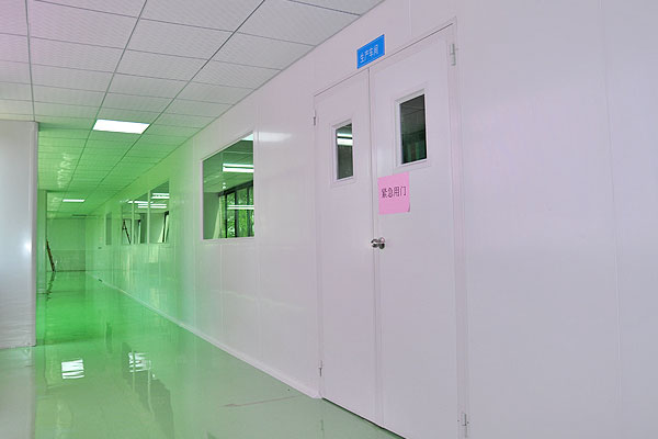 十萬級淨化車間走廊