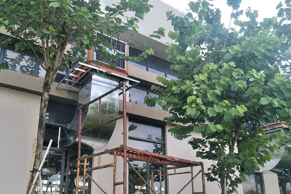 五（wǔ）金廠通（tōng）風降溫