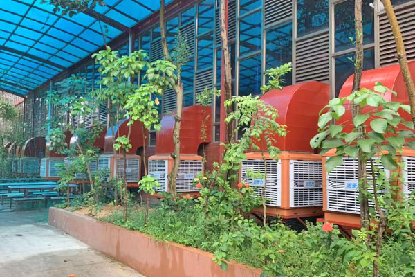 通風降溫 通(tōng)風降溫